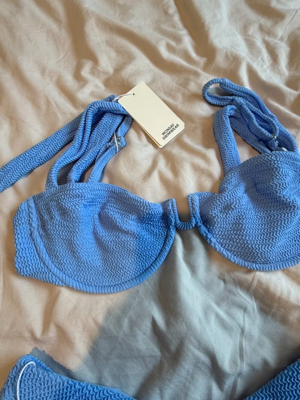 Monday Swimwear Bikini Set NWT - Picture 3 of 7